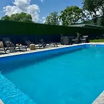 Unavis Villa